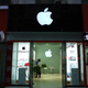 Illustration for article titled Can You Spot the Real Chinese Apple Shop?